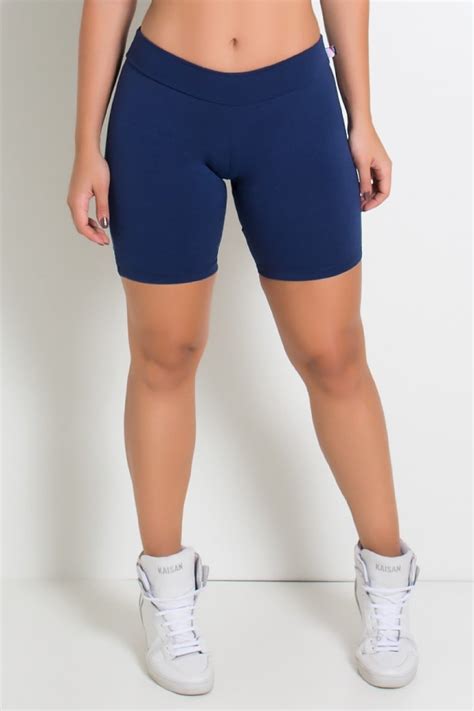 Bermudas Azul Marinho .